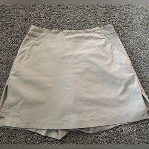 Adidas Stretch Women’s Khaki Zip Up Skort Size 2